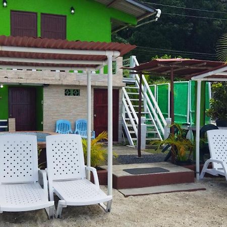 Ofiuras Hostal Colon Exterior photo