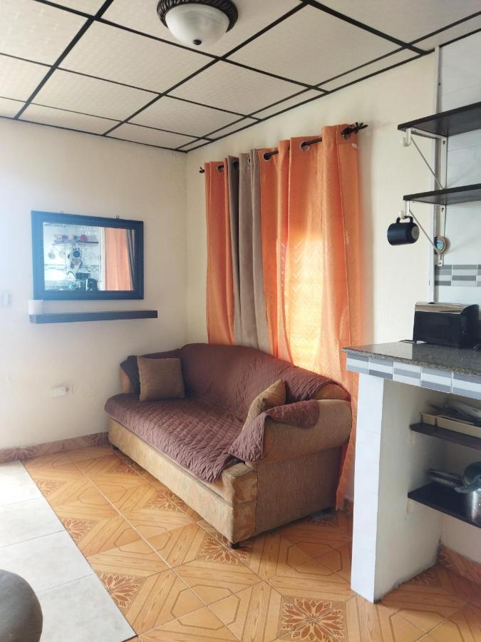 Ofiuras Hostal Colon Exterior photo
